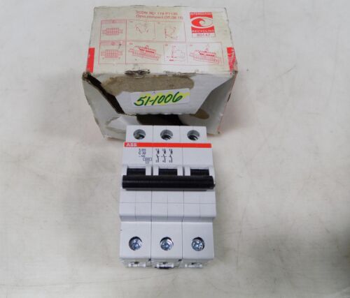 S203-C 32 (MCB, 32A, 3P, 10 kA, IEC/EN60947-2)